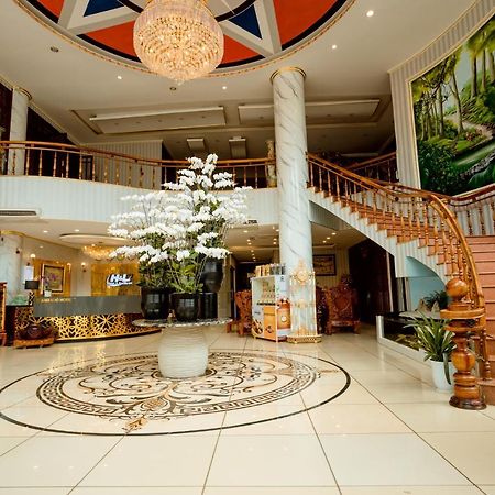 Hoang Loc Hotel Buon Ma Thuot Kültér fotó