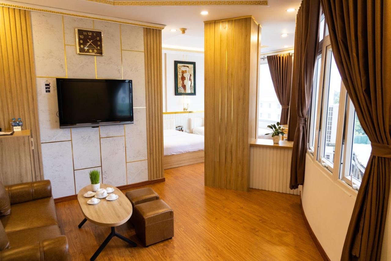 Hoang Loc Hotel Buon Ma Thuot Kültér fotó