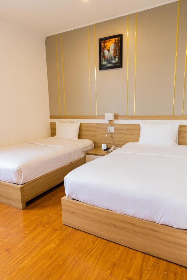 Hoang Loc Hotel Buon Ma Thuot Kültér fotó
